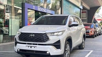 Toyota Hà Đông ban Innova Cross HEV 2024 Trắng/Nâu