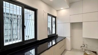 Deal ngon: Nhà Quận 12 61m², sổ riêng – giá 2 tỷ 130