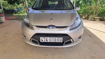 Ford Fiesta ghi vàng,122371 km