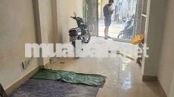 Nhà 4 PN mặt tiền trung tâm Phú Nhuận giá chỉ 18tr