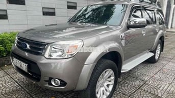 🍀Bán EVEREST Limited 2.5c ( 4x2) - số tự động 2015