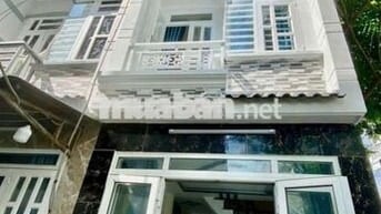 Cho thuê nhà 2 lầu , 4pn3wc gần chợ Hiệp Thành