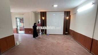 Chủ nhà gửi CH CT4 Mỹ Đình Sông Đà 135m2 4PN 3VS đồ cơ bản giá 17tr/th