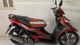 Suzuki Đỏ Đã sử dụng