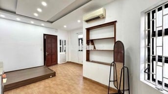 Phòng 20m2, đầy đủ nội thất. tiện ích. an ninh, p11 Q.GV