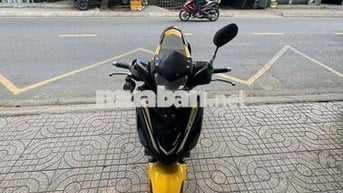 Honda Winner 2019 màu Vàng đen