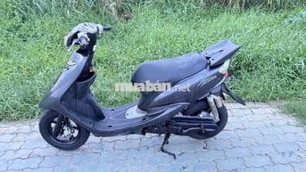 Xe máy 2 thì 50cc màu Xám đã qua sử dụng