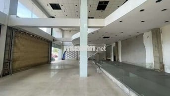 CHO THUÊ LÔ GÓC 2 MẶT TIỀN ĐIỆN BIÊN PHỦ VỊ TRÍ VIP