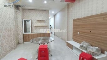 NHÀ 1TRỆT 3LẦU 4X17 4PN 5WC VỊ TRÍ CỰC ĐẸP TRUNG TÂM ĐƯỜNG 8 LINH XUÂN