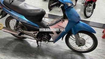 wave a máy zin chưa chạm đầu