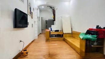 NHÀ CÁCH MẶT PHỐ 30M HOÀNG HOA THÁM, 47M² GIÁ 8.86 TỶ