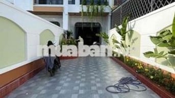 Cần Thu Hồi Vốn Giảm sâu TC 1,8 tỷ Nhà 3 Tầng 4 phòng Sổ Hồng Riêng