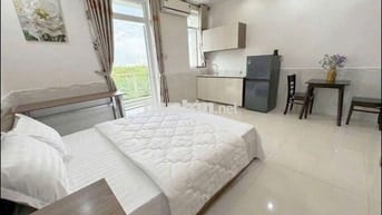 CHUNG CƯ MINI BAN CÔNG THOÁNG - NGAY SÁT CẦU NGUYỄN VĂN CỪ QUẬN 1