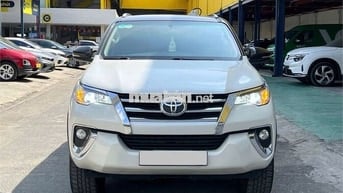 TOYOTA FORTUNER 2.4G 4X2 AT 2019 XE GIA ĐÌNH ĐI ÍT