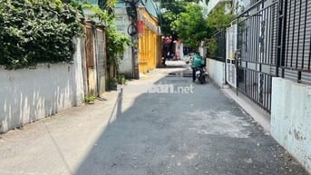 Bán NHÀ 1T 1 Lửng đường Kha Vạn Cân, Linh Tây, TĐ, Ô TÔ SÁT BÊN