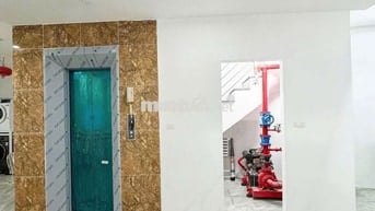 Cho thuê nhà, pccc, Thang máy, Vỉa hè, 105m2_ 5T, Phố Đào Tấn-51 Tr