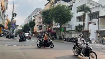 Bán gấp Siêu Phẩm Góc 2 MT Sư Vạn Hanh P.12 Q.10 4m x 16m giá 30 tỷ