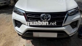 Toyota Fortuner 2022 Trắng AT Dầu