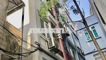 Nhà ngõ 26 phố Trần Thái Tông - Diện tích 38m2 x 4 tầng có nội thất