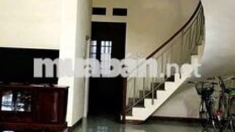 Cho thuê nhà 3 tầng 4 phòng ngủ Hiệp Bình Chánh, mặt tiền đường nội bộ