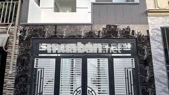 Bán nhà trung tâm Phường Dĩ An hẻm xe hơi tiện ích xung quanh