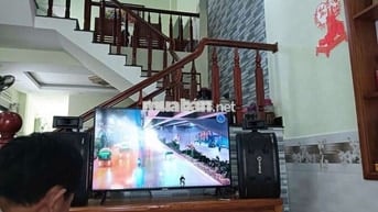 Giảm tiếp còn 5 Tỷ, Bán Nhà 2 Tầng Tr. Tâm Dĩ An, Đường 6m, 4PN,100m²