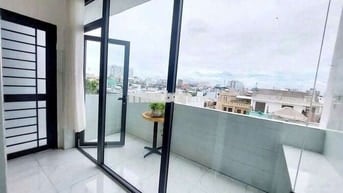 PHÒNG BAN CÔNG VƯỜN LÀI GẦN ĐẠI HỌC VĂN HIẾN