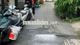 CẦN CHO THUÊ NHÀ VỊ TRÍ ĐẸP HXH 1/ NGAY EMART KHU SẦM UẤT ĐƯỜNG SỐ 44