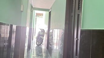 Nhà 2 tầng, Mặt đường kinh doanh ngay gần chợ Thủ Đức. 96m-7,5t