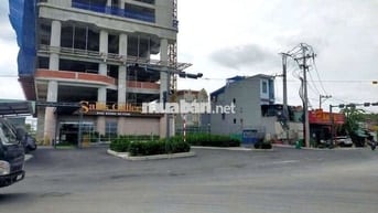 KẸT TIỀN CẦN BÁN GẤP NHÀ CẤP 4 VÀ 2 PHÒNG TRỌ PHÍA SAU