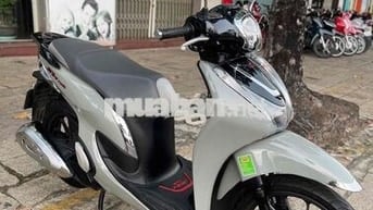 Honda SH Mode 2024 màu Xám