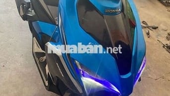 Cần  tiền bán gấp Honda Air Blade 2016 Xanh đen