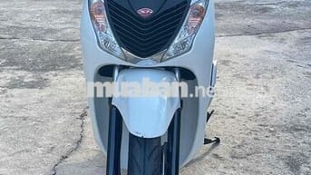 sh ý 150i đầu máy 102. chính chủ.