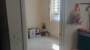 Cần nữ ở ghép chung cư 35 hồ học lãm