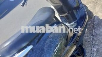 SYM Attila Elizabeth  Đen đã sử dụng