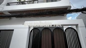 Nhà lầu Phường Đạo Thanh thuộc phường 5 Mỹ Tho cũ