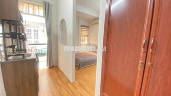 Phòng cho thuê Full Nội thất, Bancol, máy giặt riêng, hẻm xe hơi