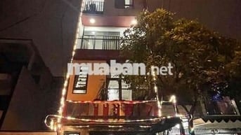 cho thuê căn hộ đầy đủ tiện nghi đường Tôn Đản