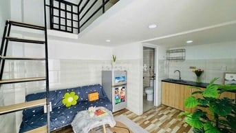 CHO THUÊ CHDV / NẰM NGAY SÁT CẦU CHỮ Y - NHÀ THANG MÁY - HẺM Ô TÔ