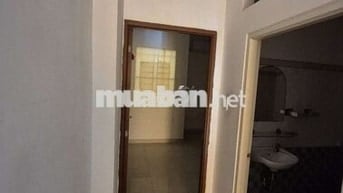 Nhà ở dành cho già đình nhỏ 4-5 người, hoặc cho thuê văn phòng