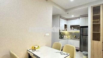 Cho thuê 2PN Sunrise city view, 61 m2, 15.5 trd. Nhà nội thất y hình