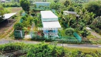 Chủ bán cả đất cả nhà   có thổ cư