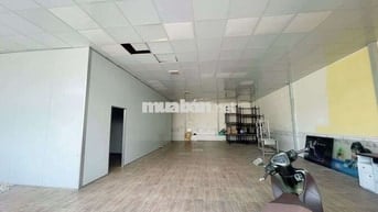 Cho thuê kho 200m2 sạch hẽm tải nhỏ gần chợ tân long