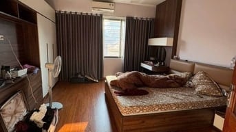 Bán nhà ngõ 28 Tứ Liên, 65m2, 5 tầng, MT 5m, ngõ ô tô, có thang máy.