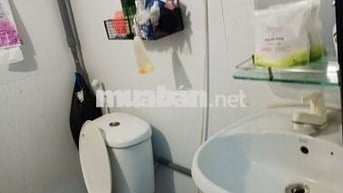 Phòng trọ có gác ,có máy lạnh q6 ,có kệ bếp