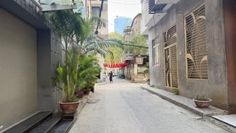 NHÀ PHÂN LÔ HUỲNH THÚC KHÁNG - NGUYÊN HỒNG - 55M X 8 TẦNG - GARA Ô TÔ 