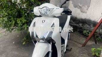 Honda SH 150 Trắng