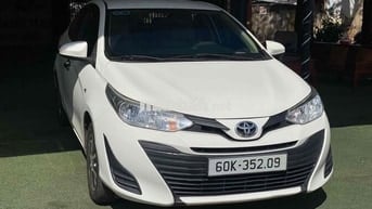Toyota Vios 2018 E số sàn Trắng