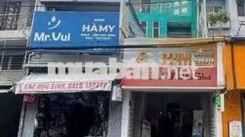 CHOTHUÊ NHÀ MẶT TIỀN VỊ TRÍ ĐẸP NGAY KHU VỰC SẦM UẤT Đ.NGUYỄN VĂN NGHI