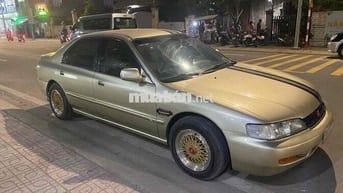 Honda Accord 1995 2.0 MT - 123456 km